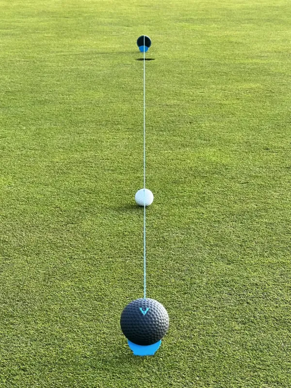 Alignmentball putting line